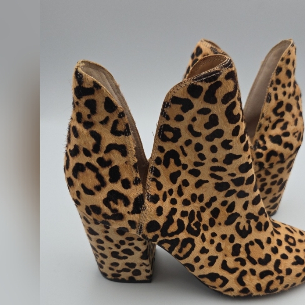 Steve Madden Rockstar Cow Hair Leopard Booties Size 9.5  Excellent Condition - Picture 4 of 8